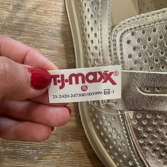 NEW Dolce Vita Janine Slip-On, Size Women's 8 (EE) - Picture 8 of 8